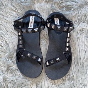 Steve Madden sandals